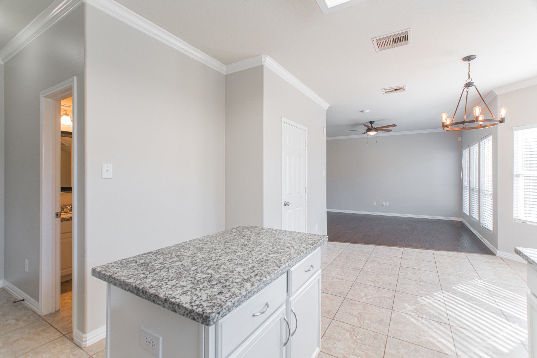 22519 Goss Spring Court Property Photo 24