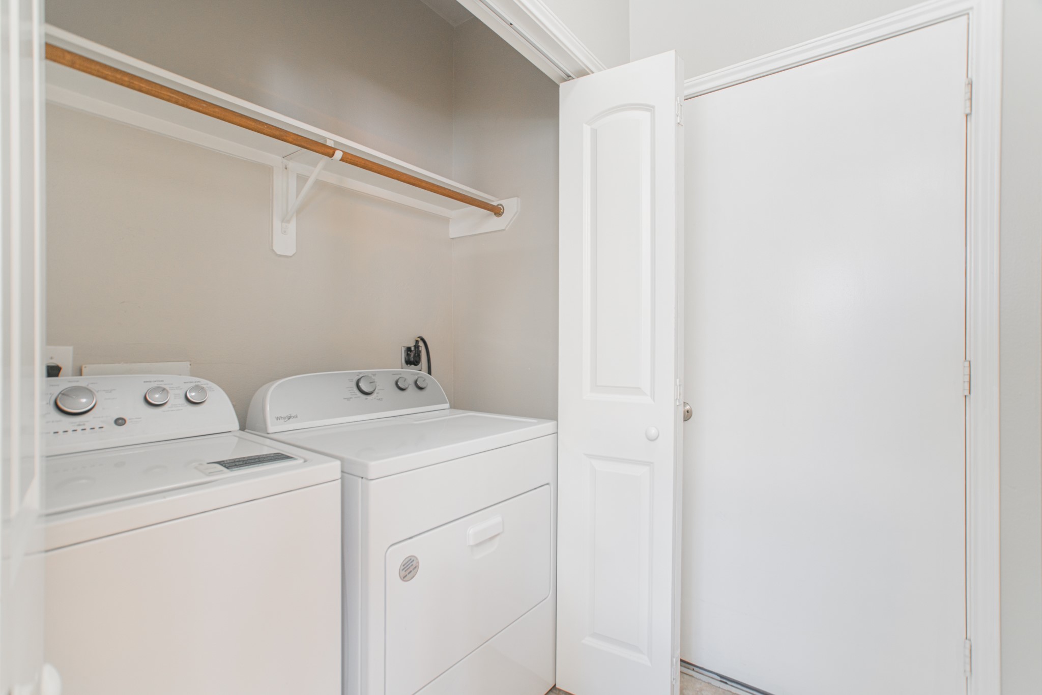 22519 Goss Spring Court Property Photo 28