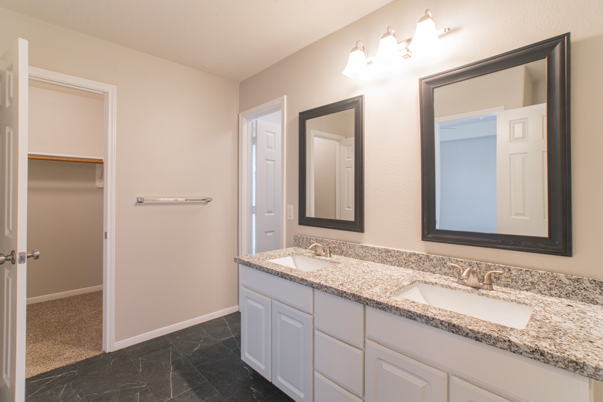 22519 Goss Spring Court Property Photo 37