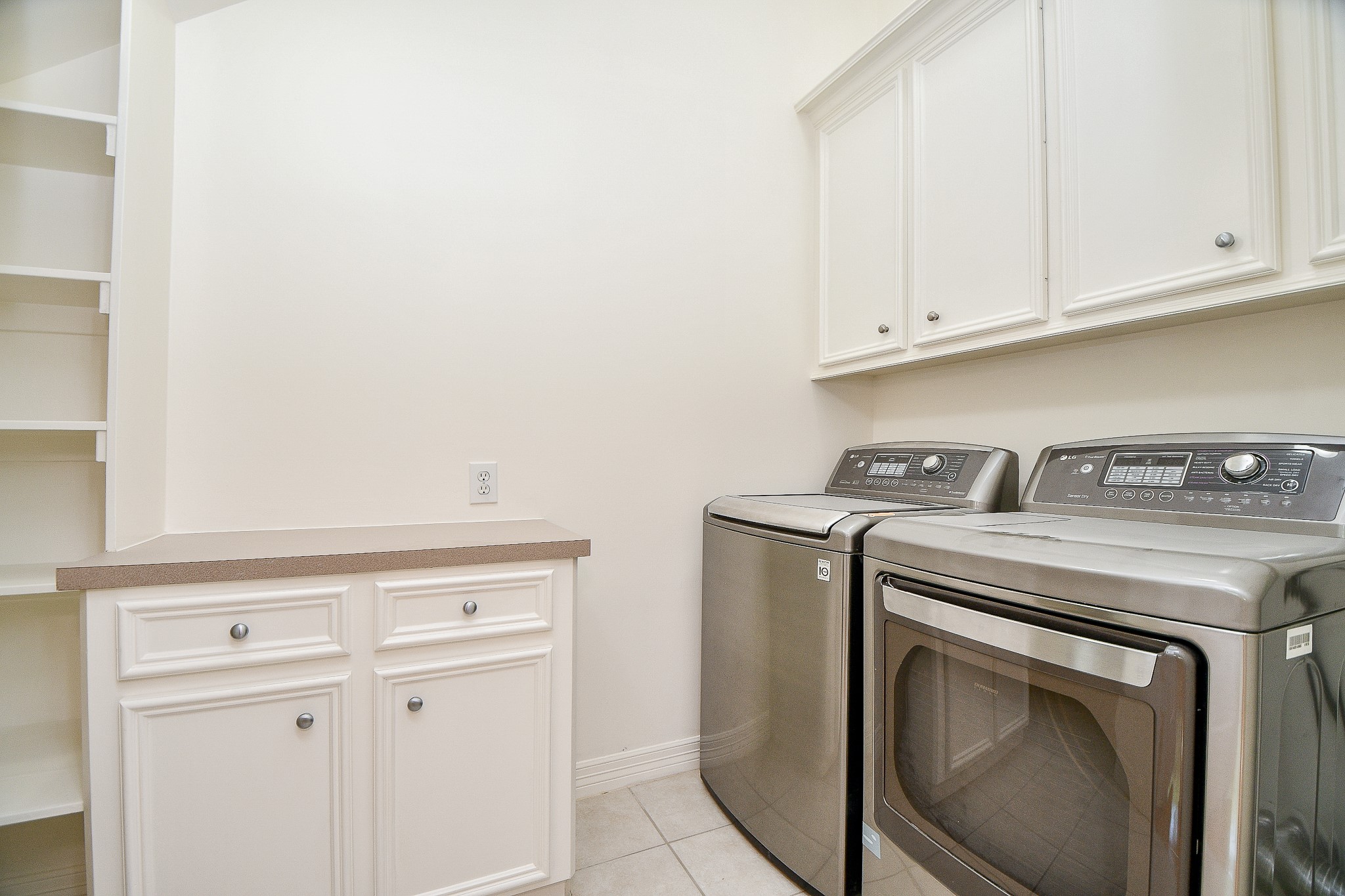 718 Roy Street Property Photo 16