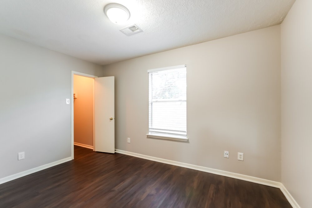 10326 Timberloch Drive Property Photo 13