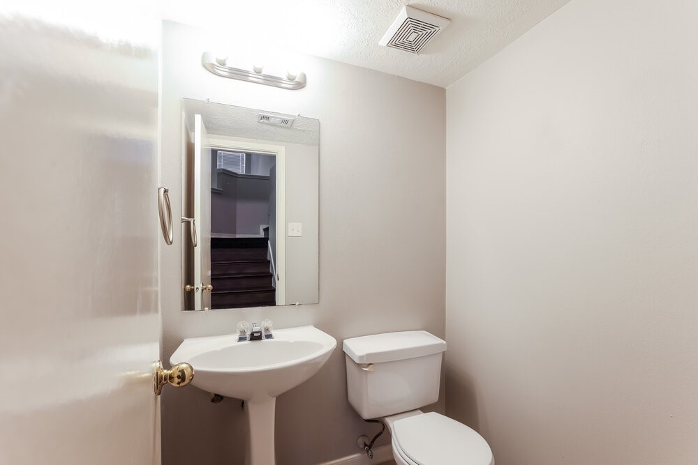 10326 Timberloch Drive Property Photo 14