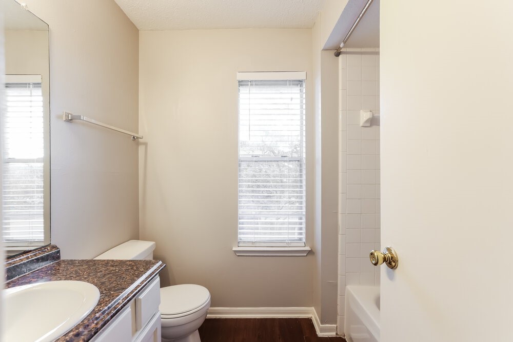 10326 Timberloch Drive Property Photo 15