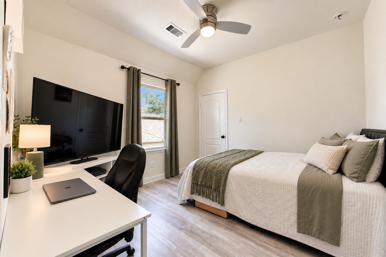 2622 Blue Vervain Drive Property Photo 31