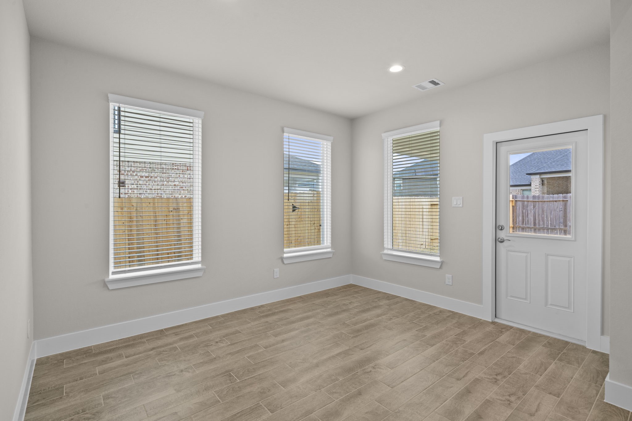 605 Juniper Heights Lane Property Photo 12
