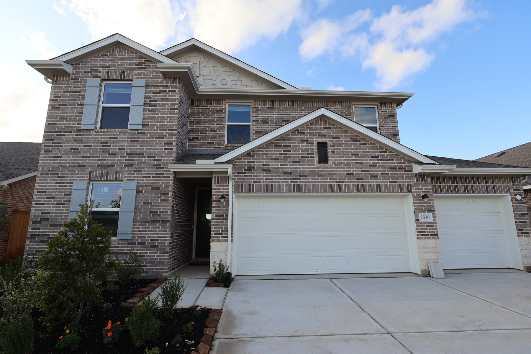 7830 Jade Crest Drive Property Photo 1