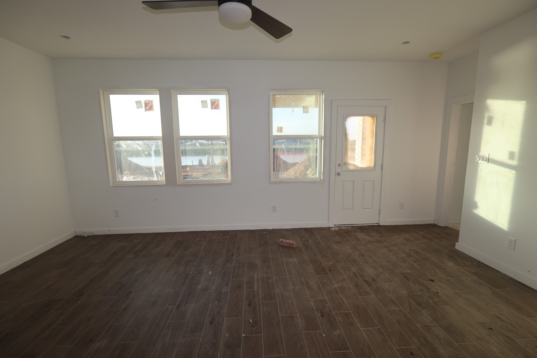 7830 Jade Crest Drive Property Photo 6