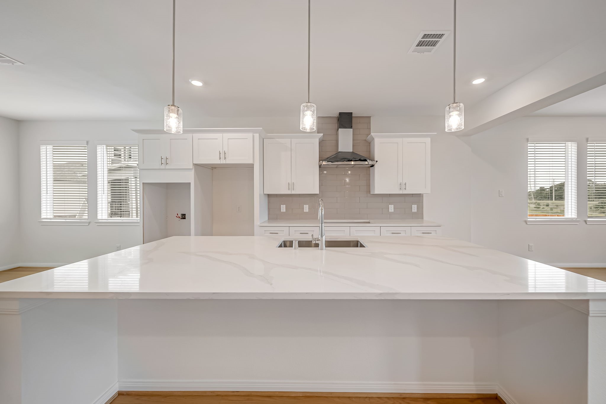 20630 Dynamic Court Property Photo 6