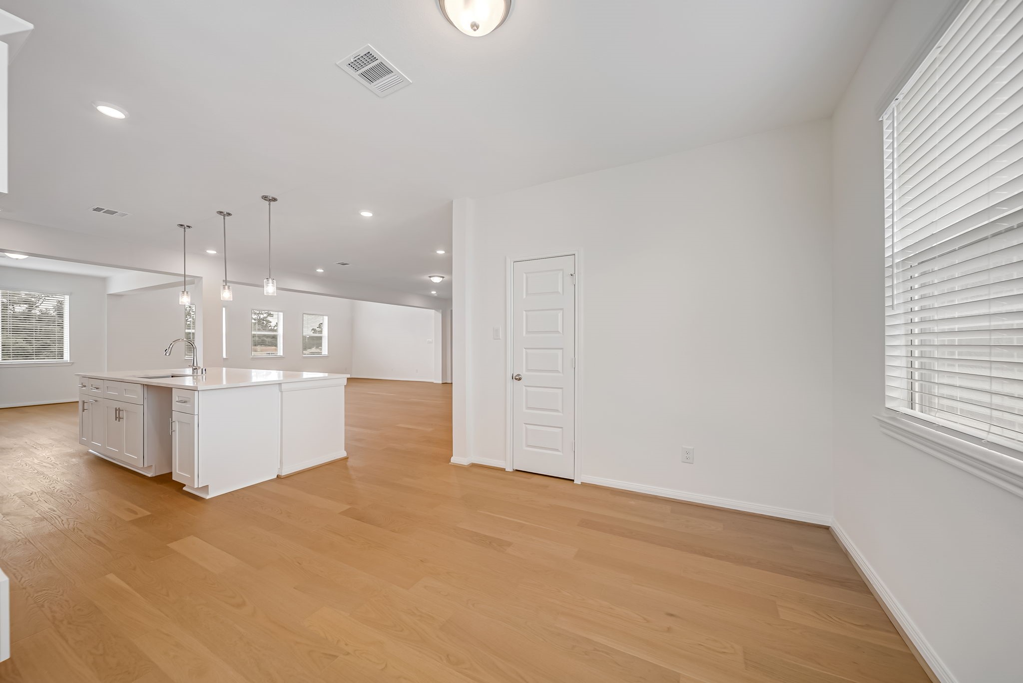20630 Dynamic Court Property Photo 8