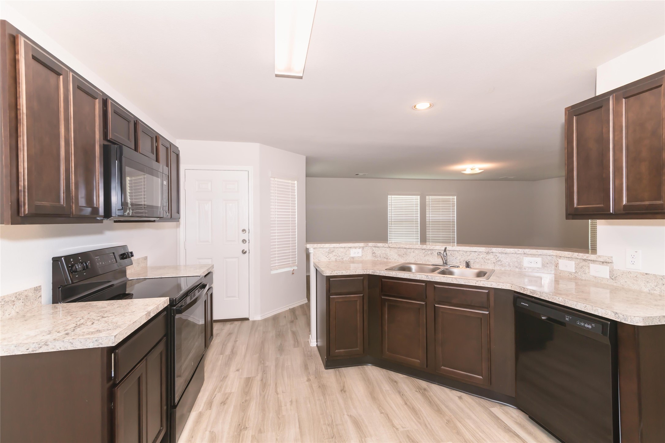 24246 Avogadro Drive Property Photo 3