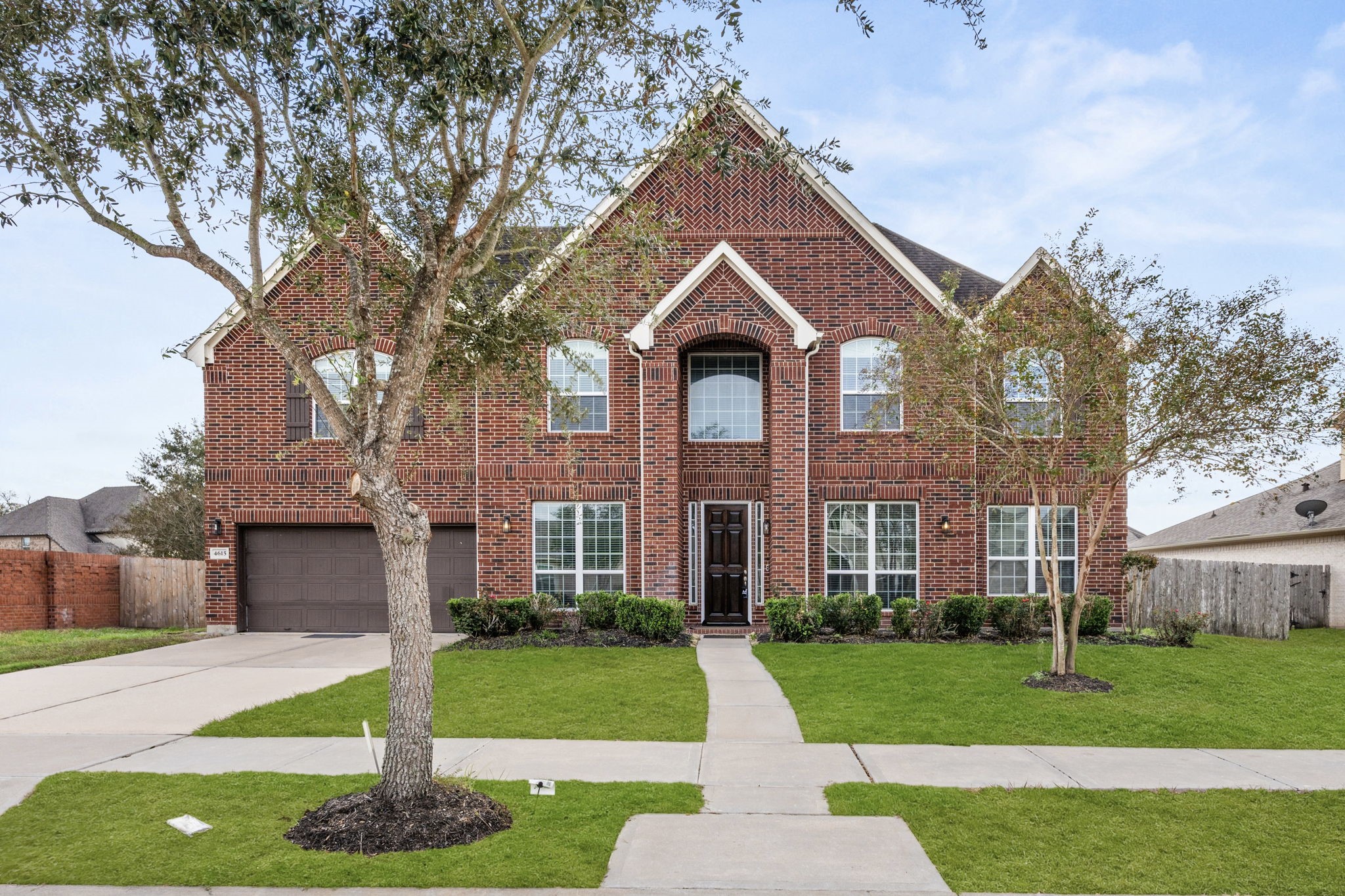 4615 Hollow Chase Lane Property Photo