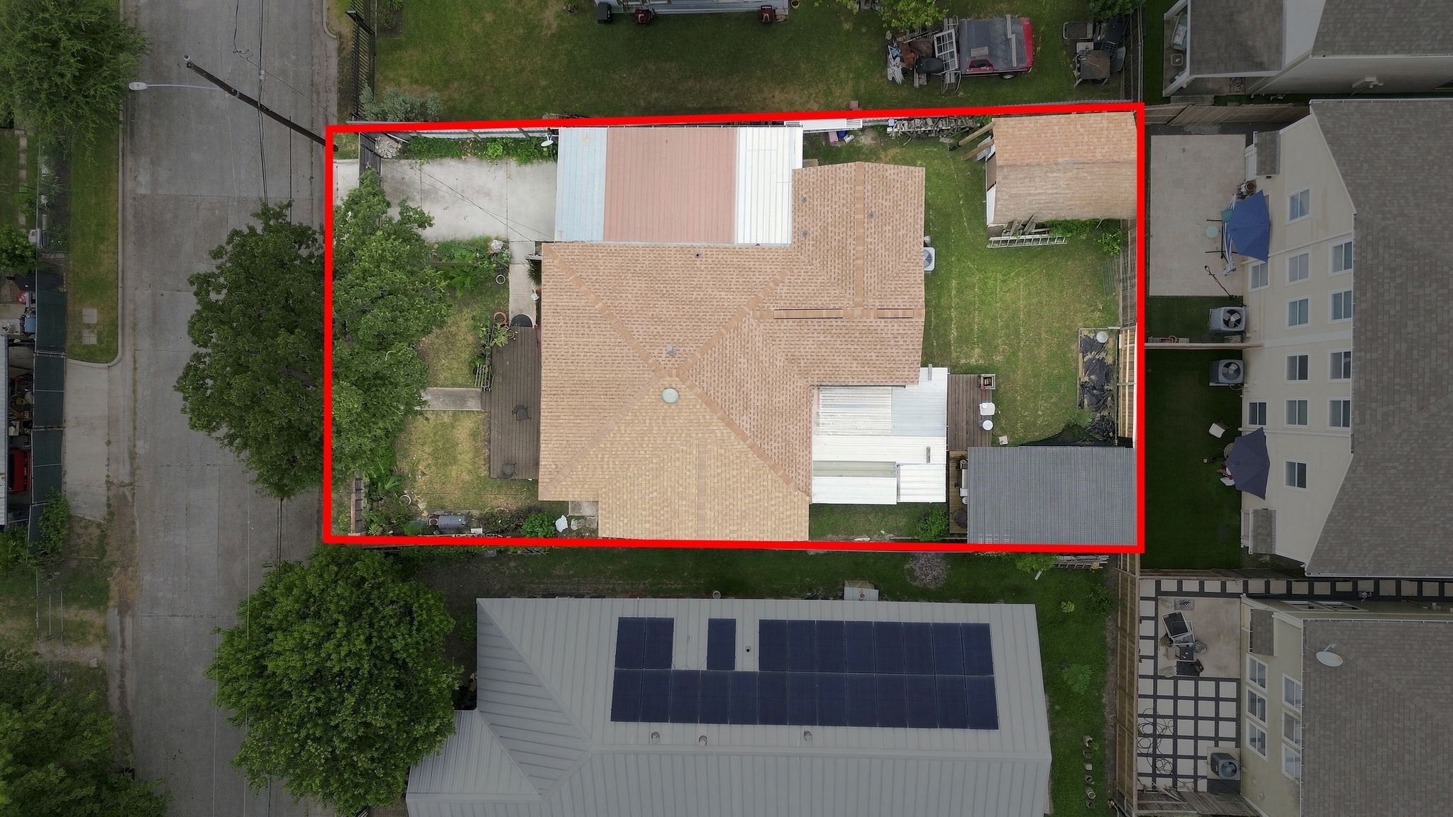 1205 Armstead Street Property Photo 3