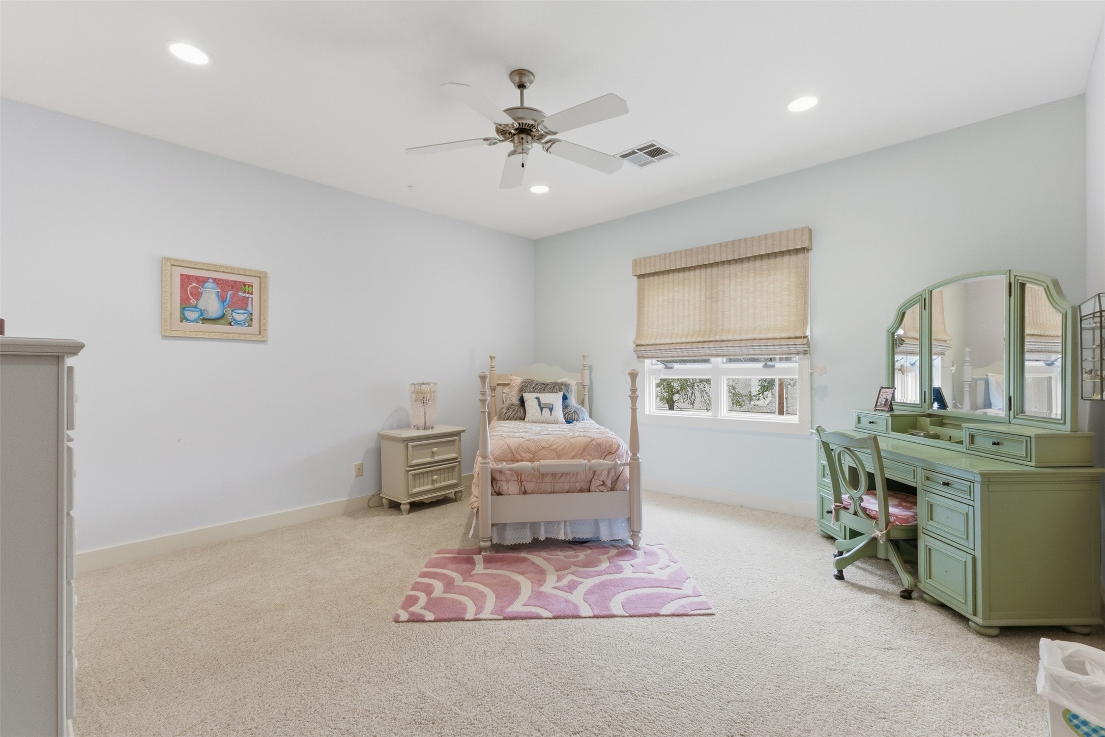 9201 Lake Forest Court N Property Photo 37
