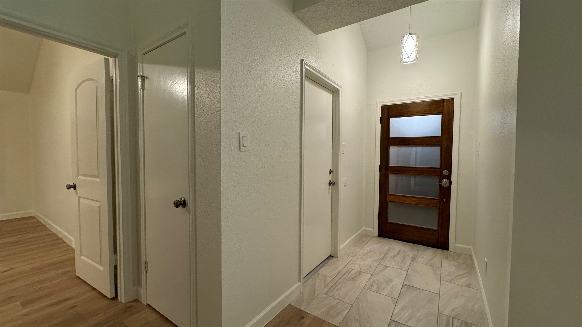 1054 Margate Drive Property Photo 3