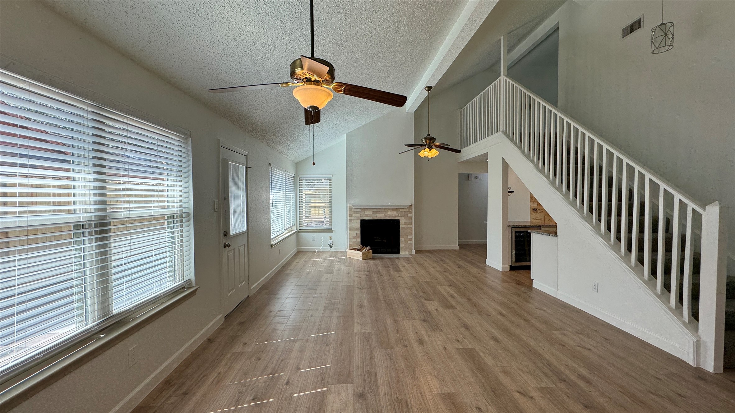 1054 Margate Drive Property Photo 4