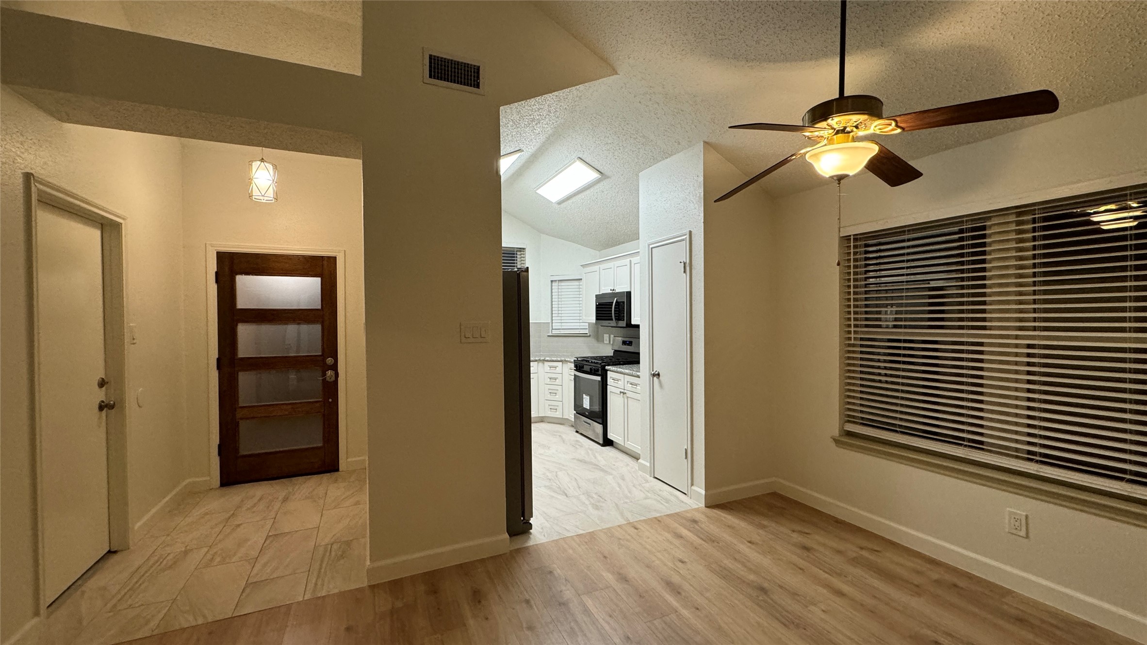 1054 Margate Drive Property Photo 5