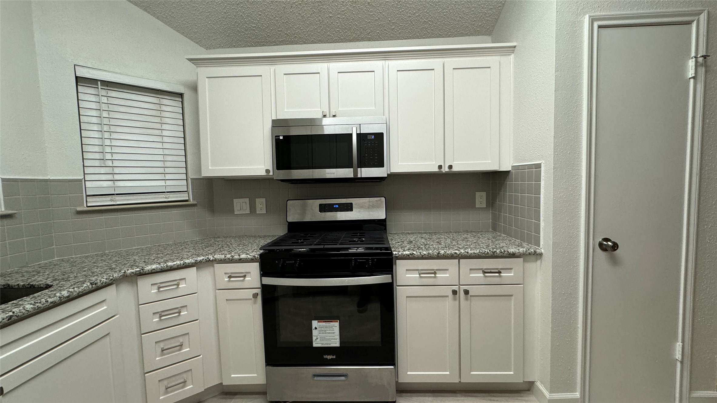 1054 Margate Drive Property Photo 10