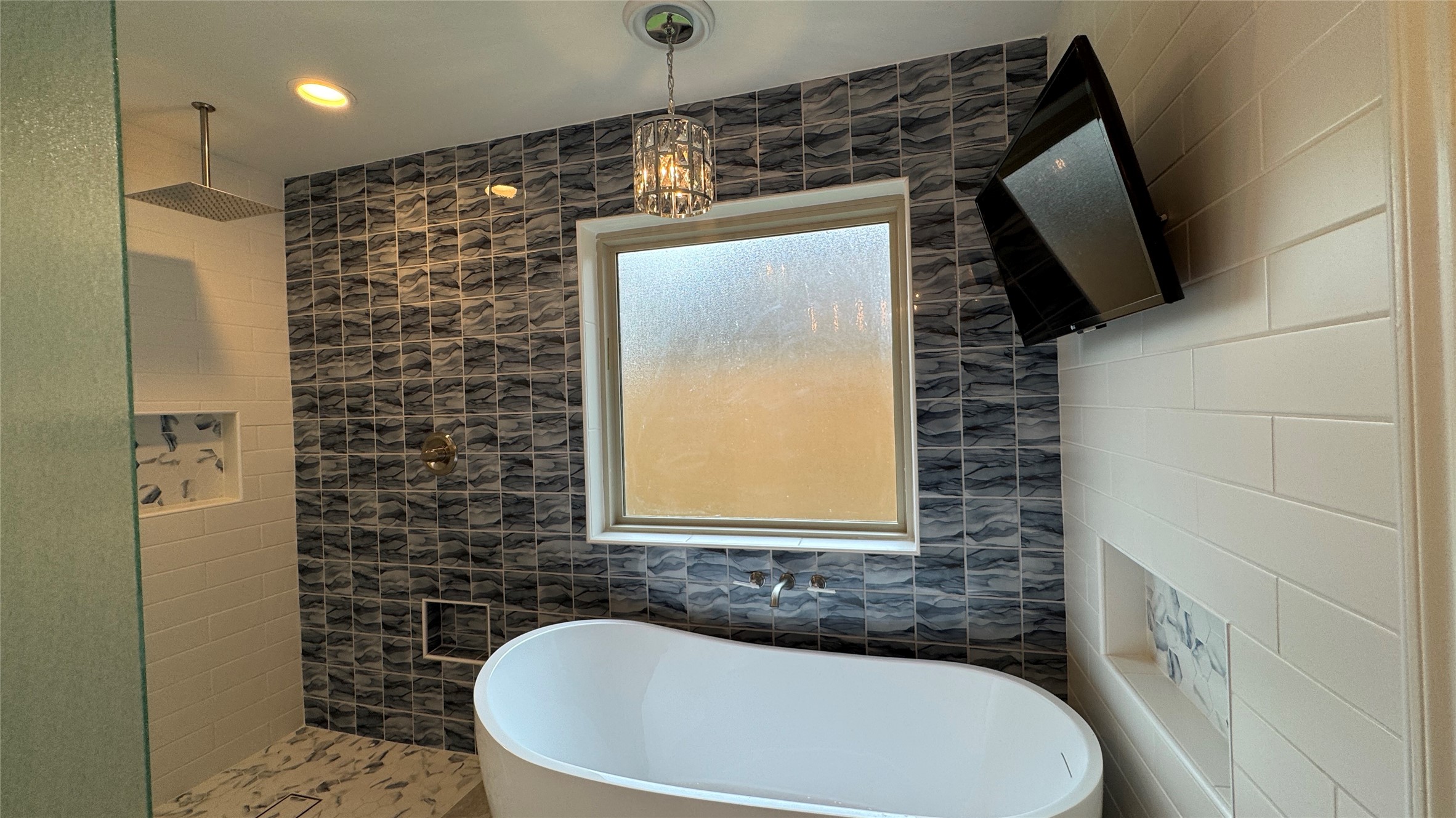 1054 Margate Drive Property Photo 28