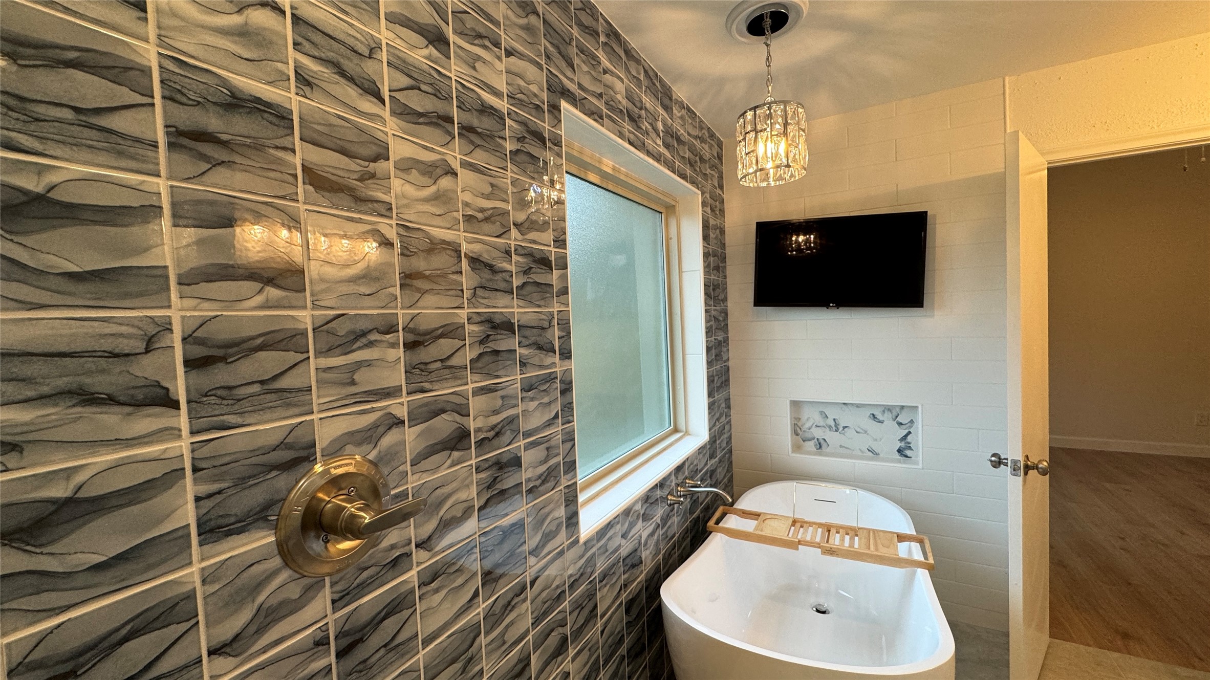 1054 Margate Drive Property Photo 31