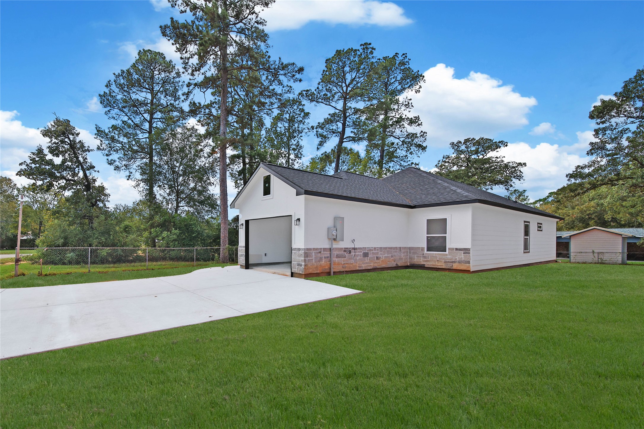 14863 Big Spring Circle Property Photo 7