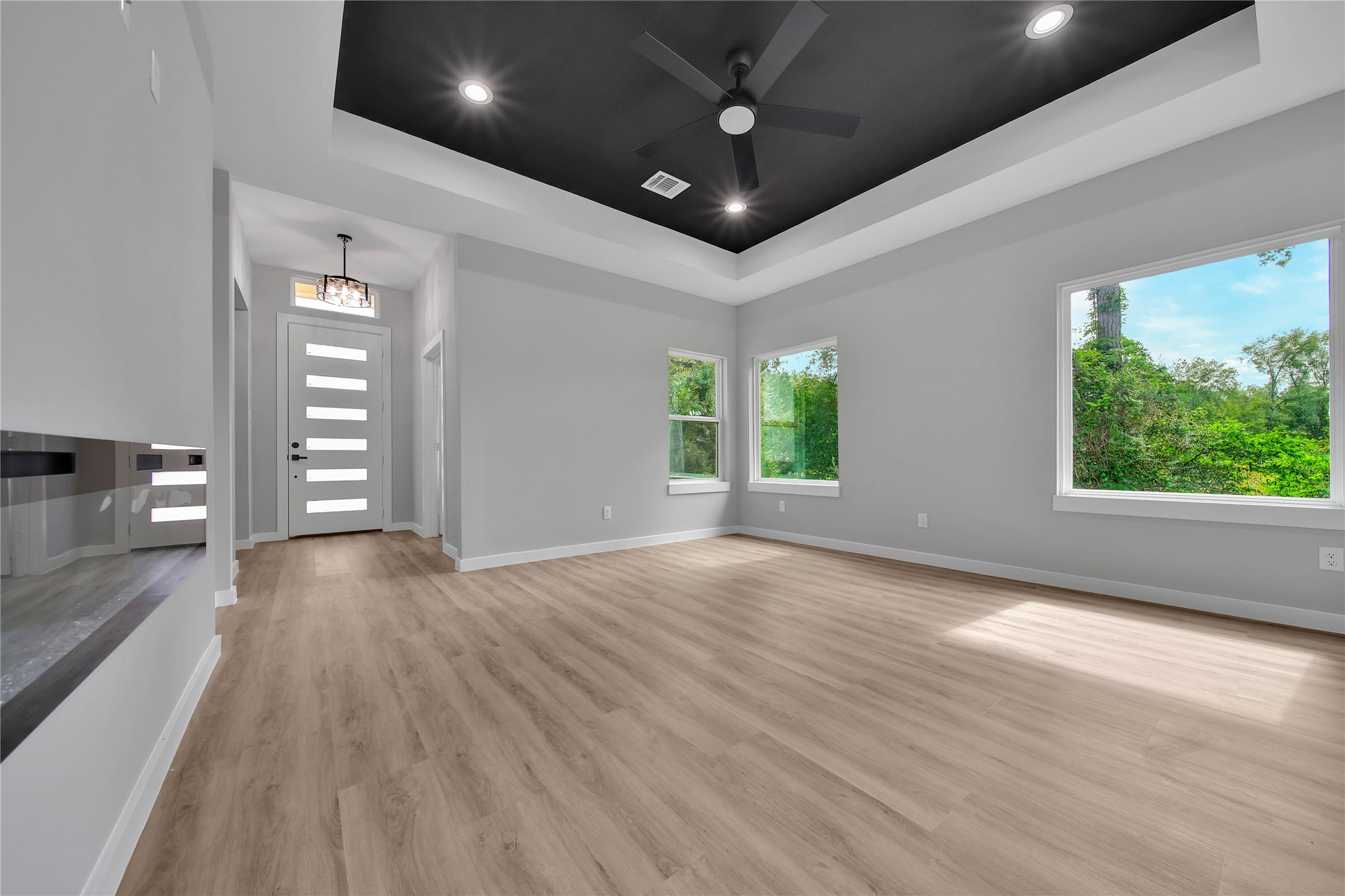 14863 Big Spring Circle Property Photo 16