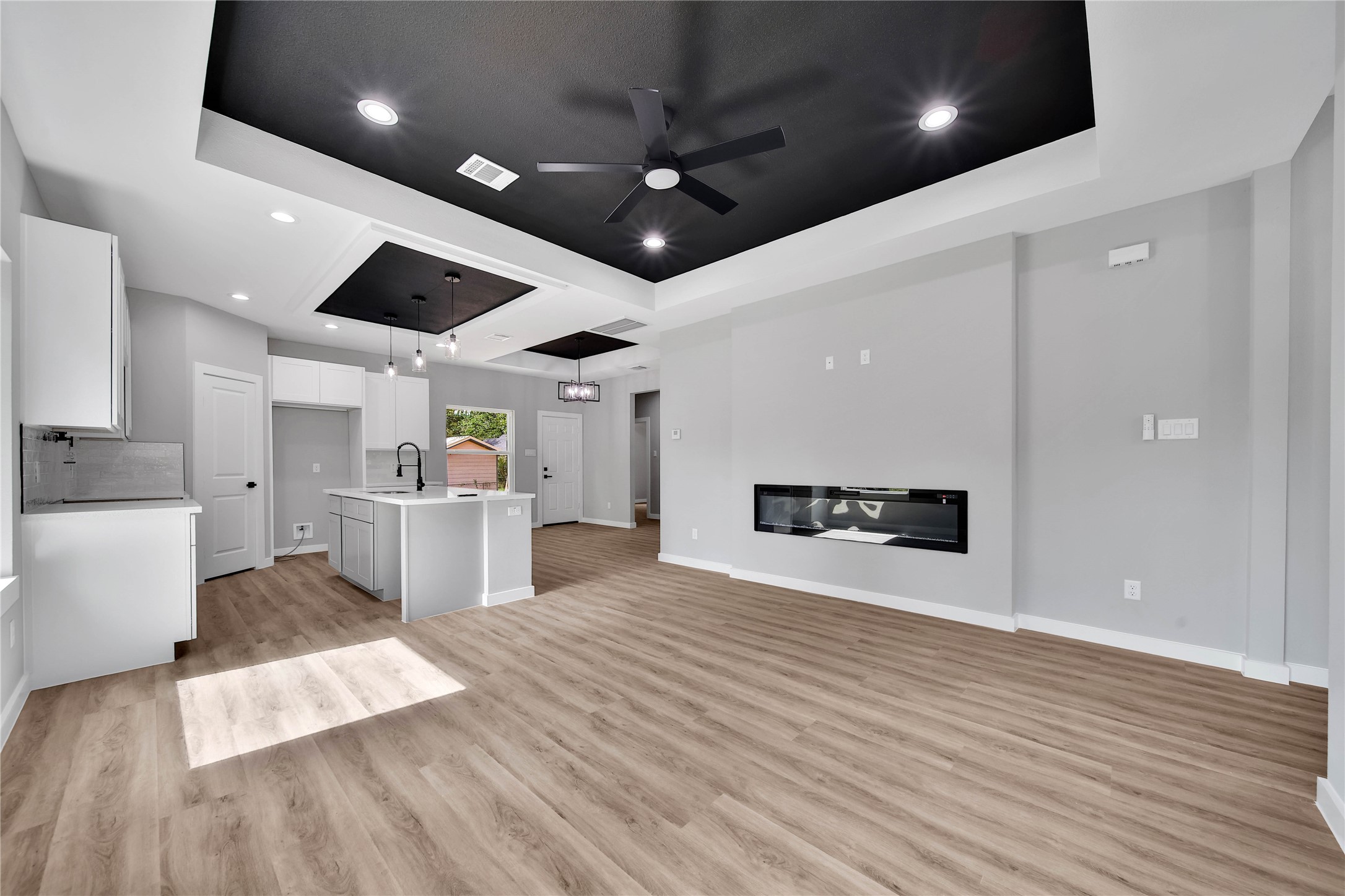 14863 Big Spring Circle Property Photo 18