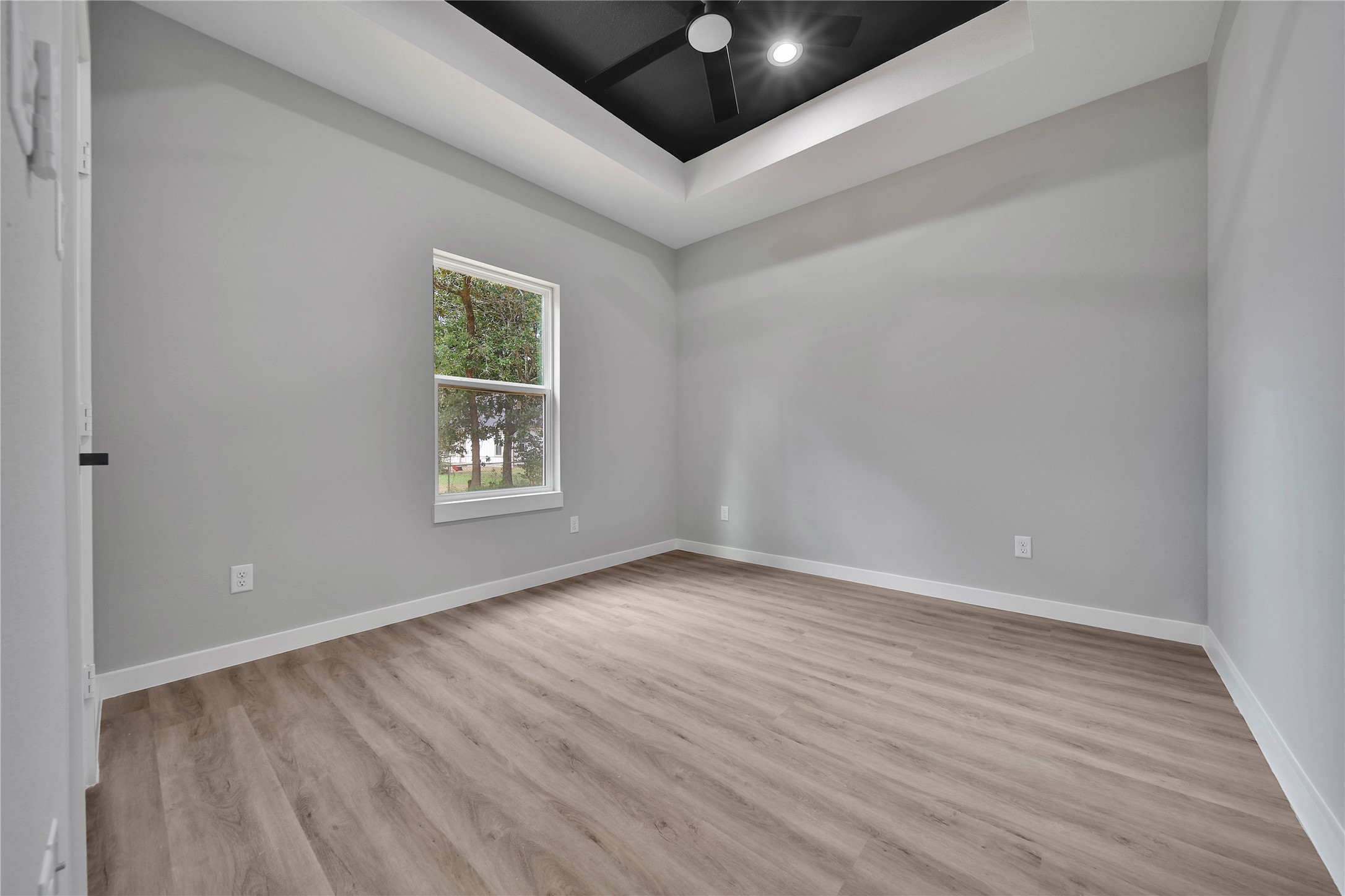 14863 Big Spring Circle Property Photo 30