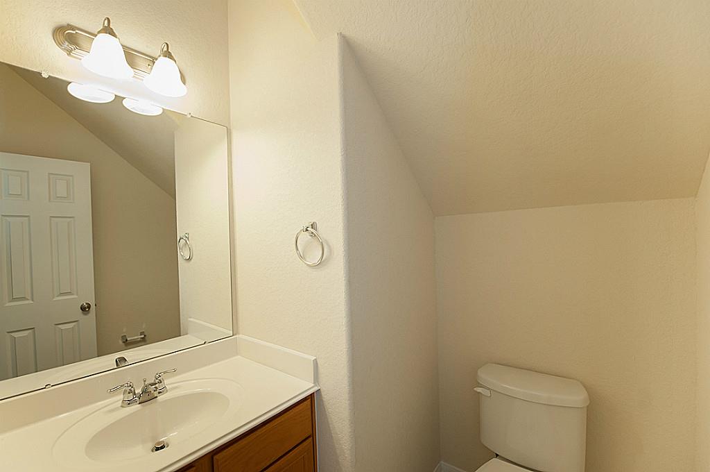 18519 Each Elm Way Property Photo 13