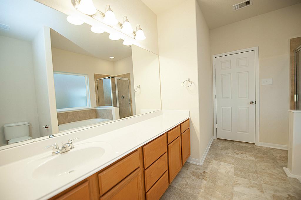 18519 Each Elm Way Property Photo 15