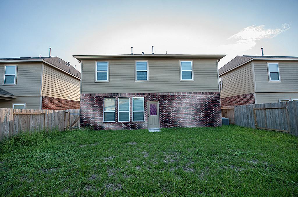 18519 Each Elm Way Property Photo 23