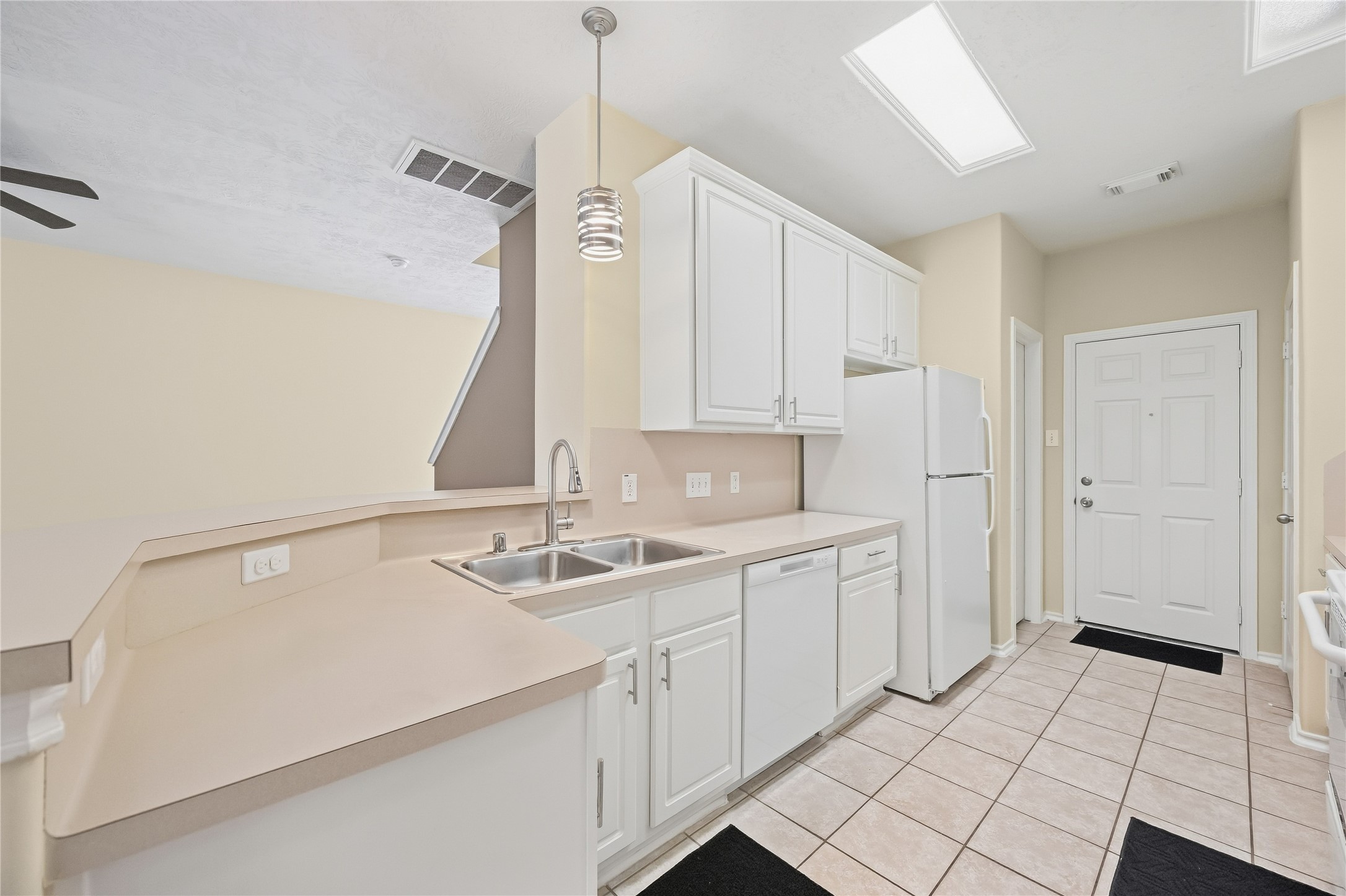 2943 Hackamore Hollow Lane Property Photo 8