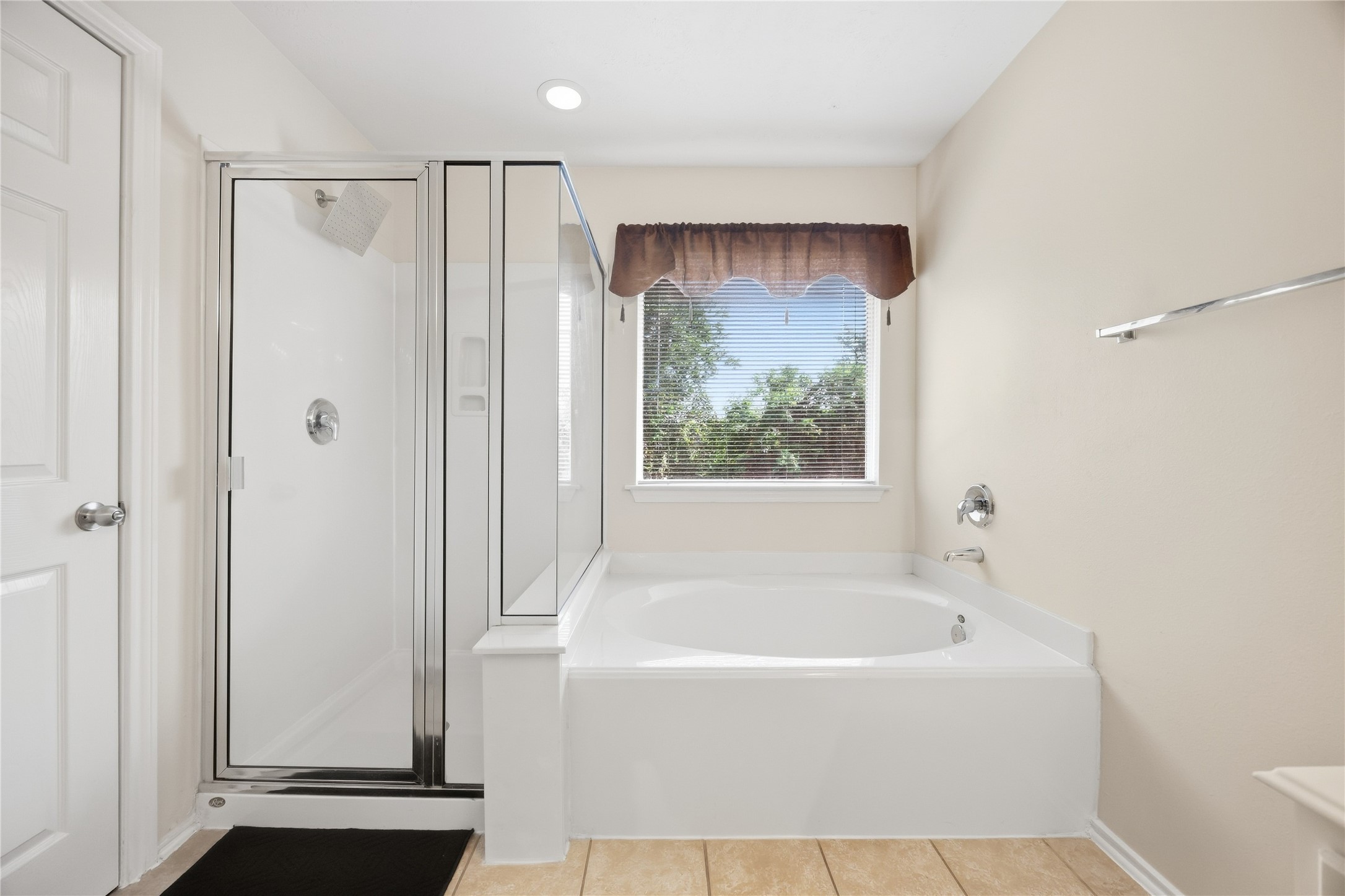2943 Hackamore Hollow Lane Property Photo 14