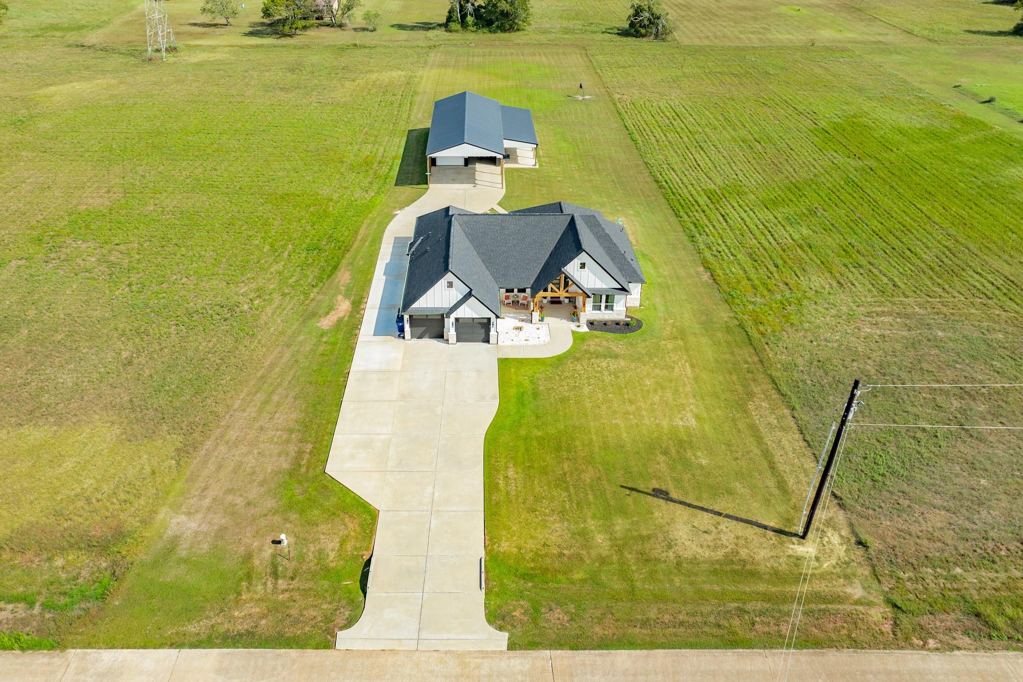 608 Angus Trail, Angleton Tx 77515 Property Photo 40