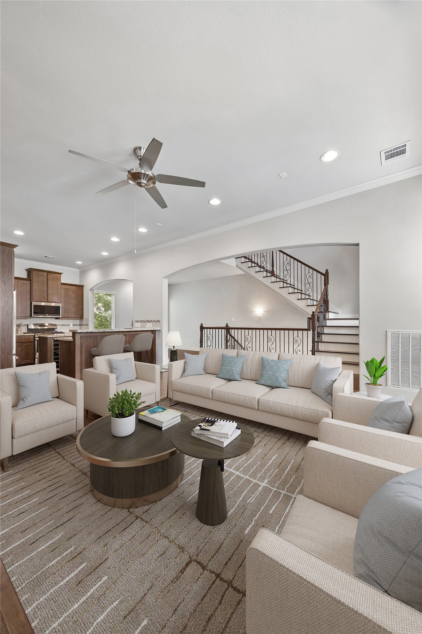 1618 Parker Street Property Photo 8