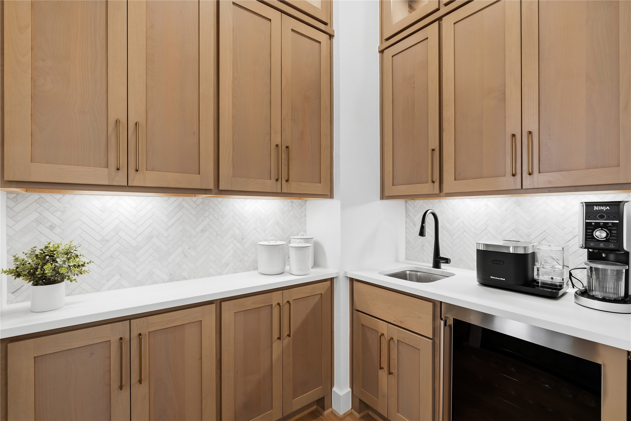 6730 Nimitz Court Property Photo 18