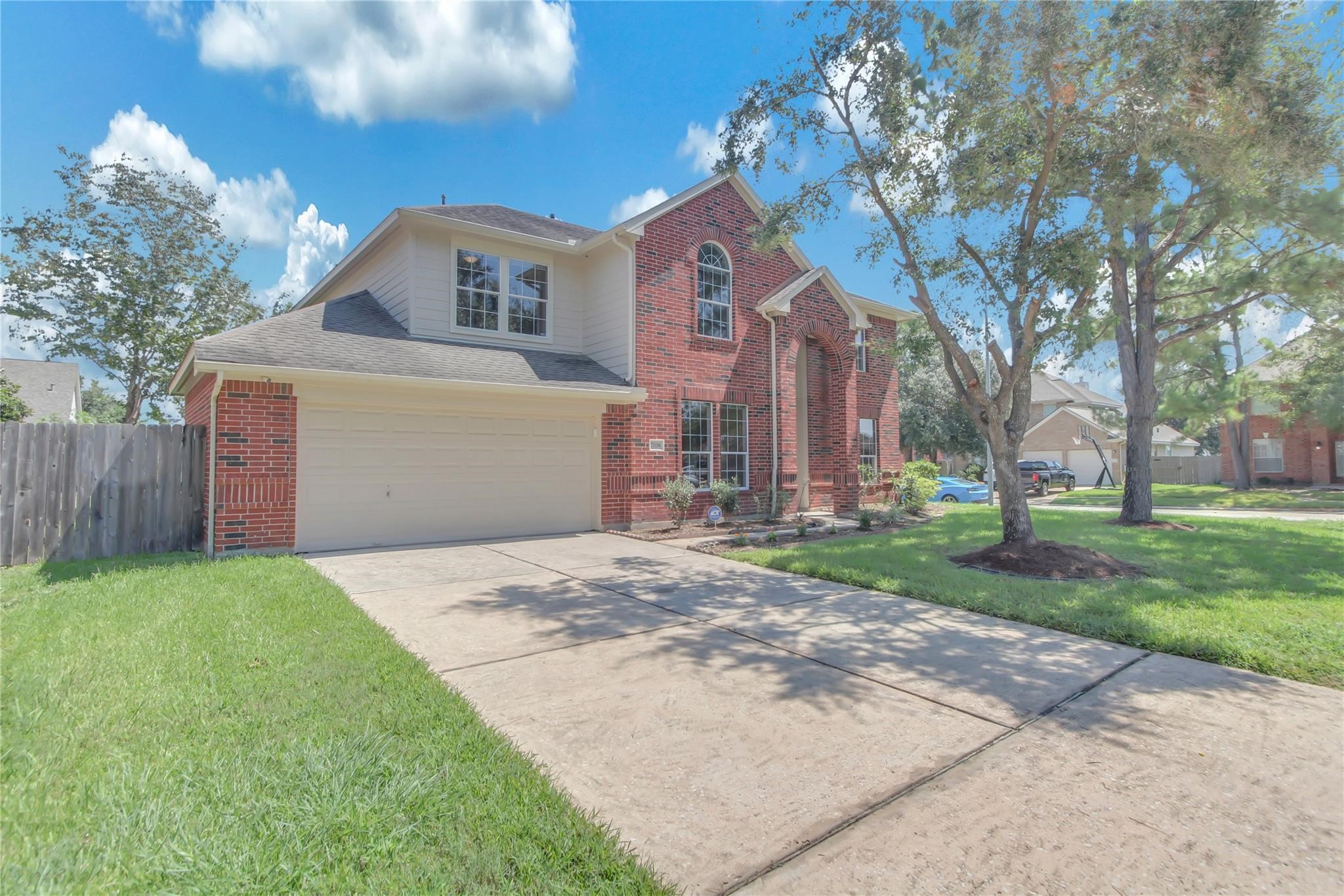 7206 Thornmeadow Lane Property Photo 1