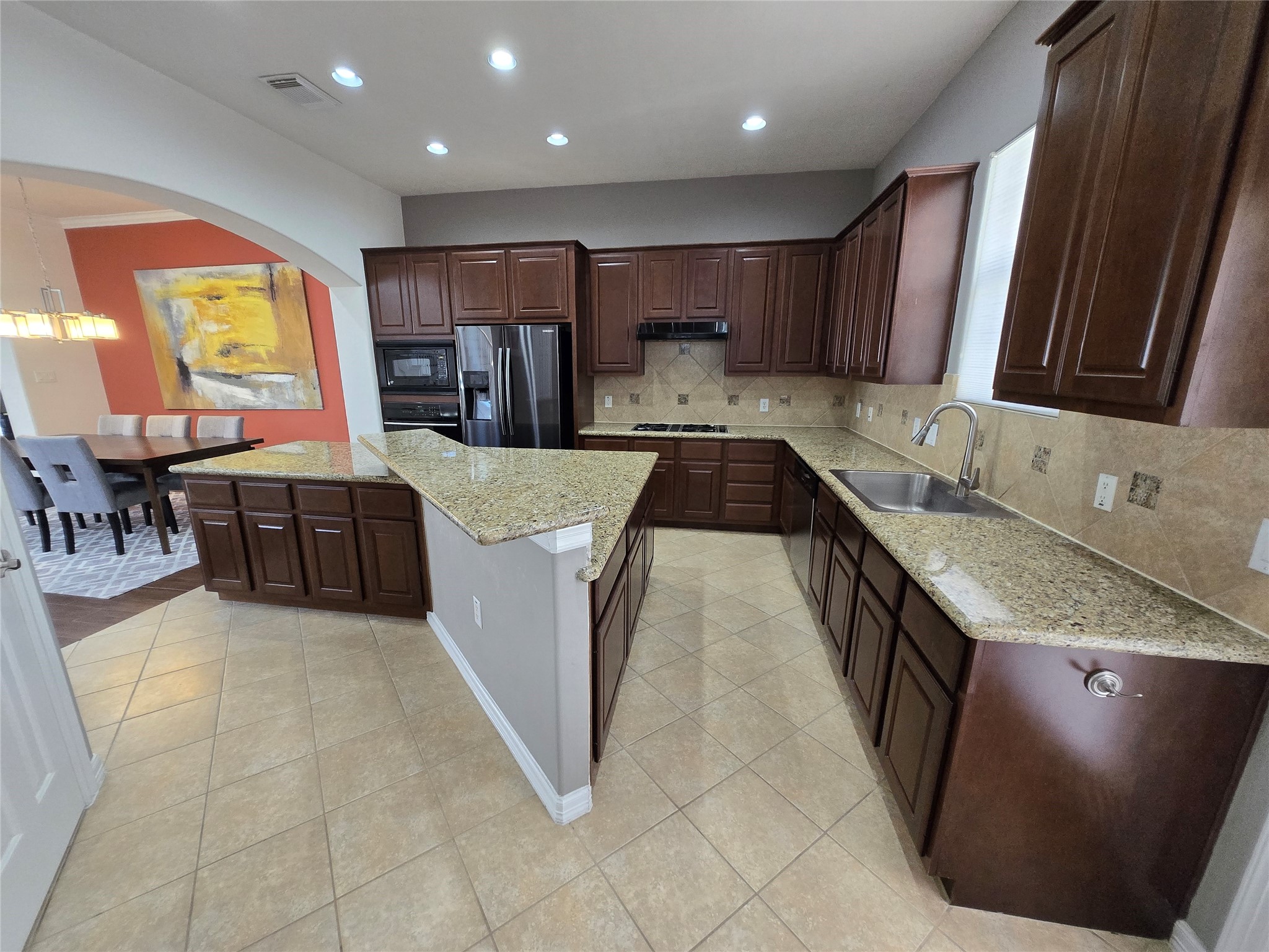 8020 Pagosa Springs Drive Property Photo 2