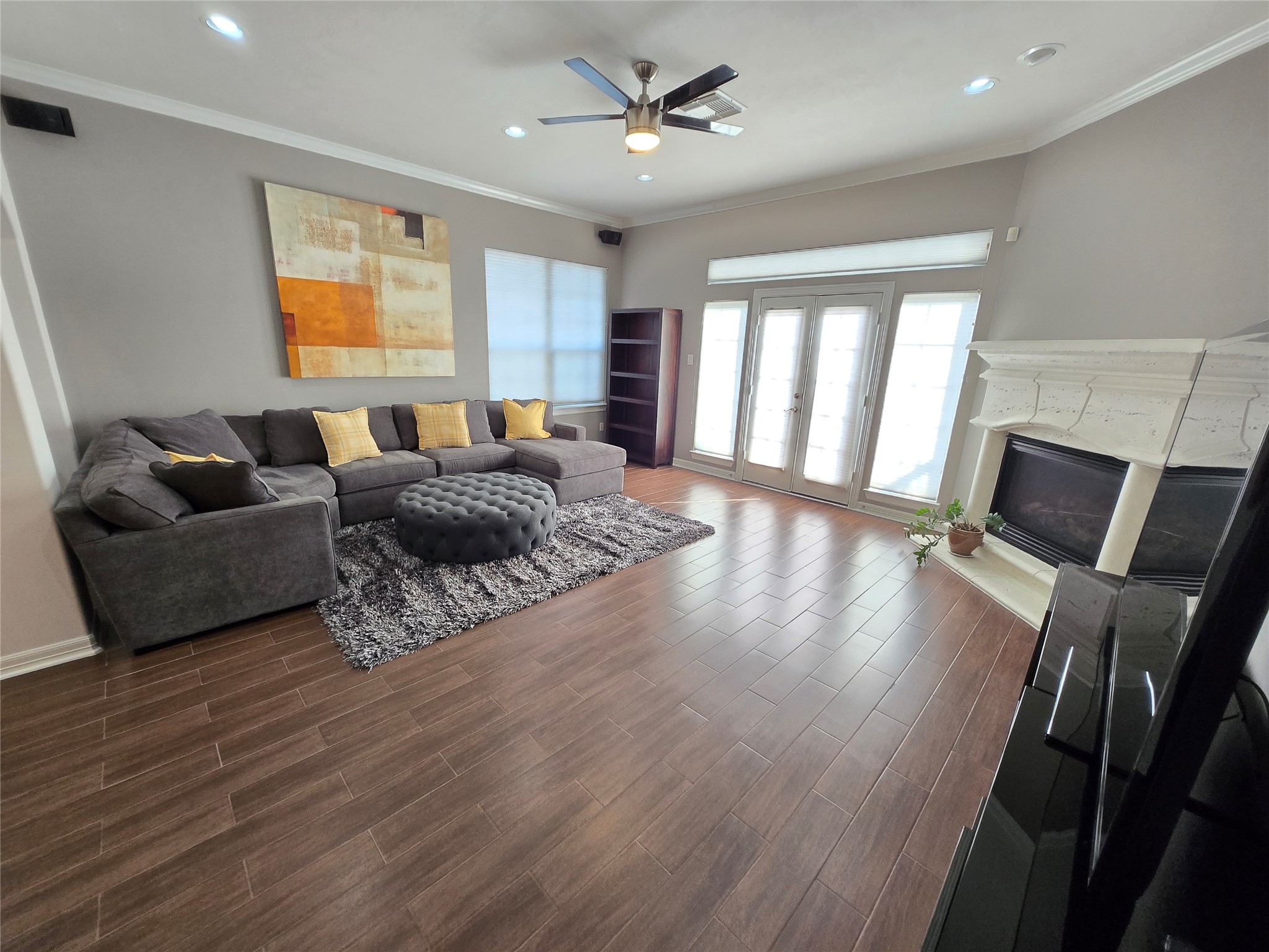 8020 Pagosa Springs Drive Property Photo 5