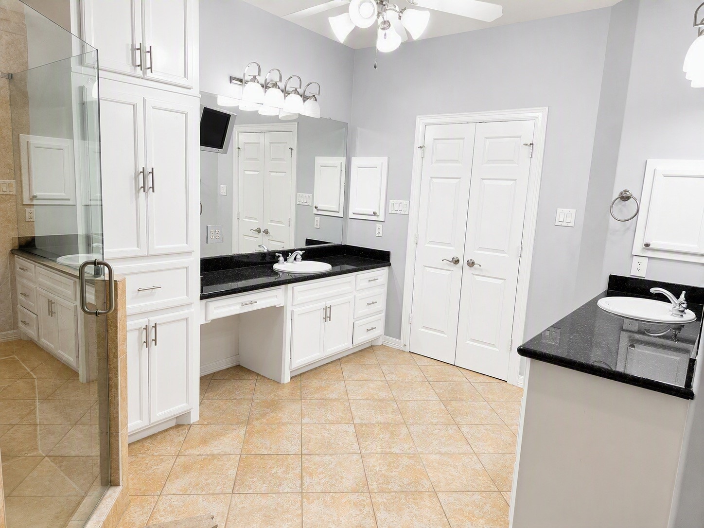 8020 Pagosa Springs Drive Property Photo 14