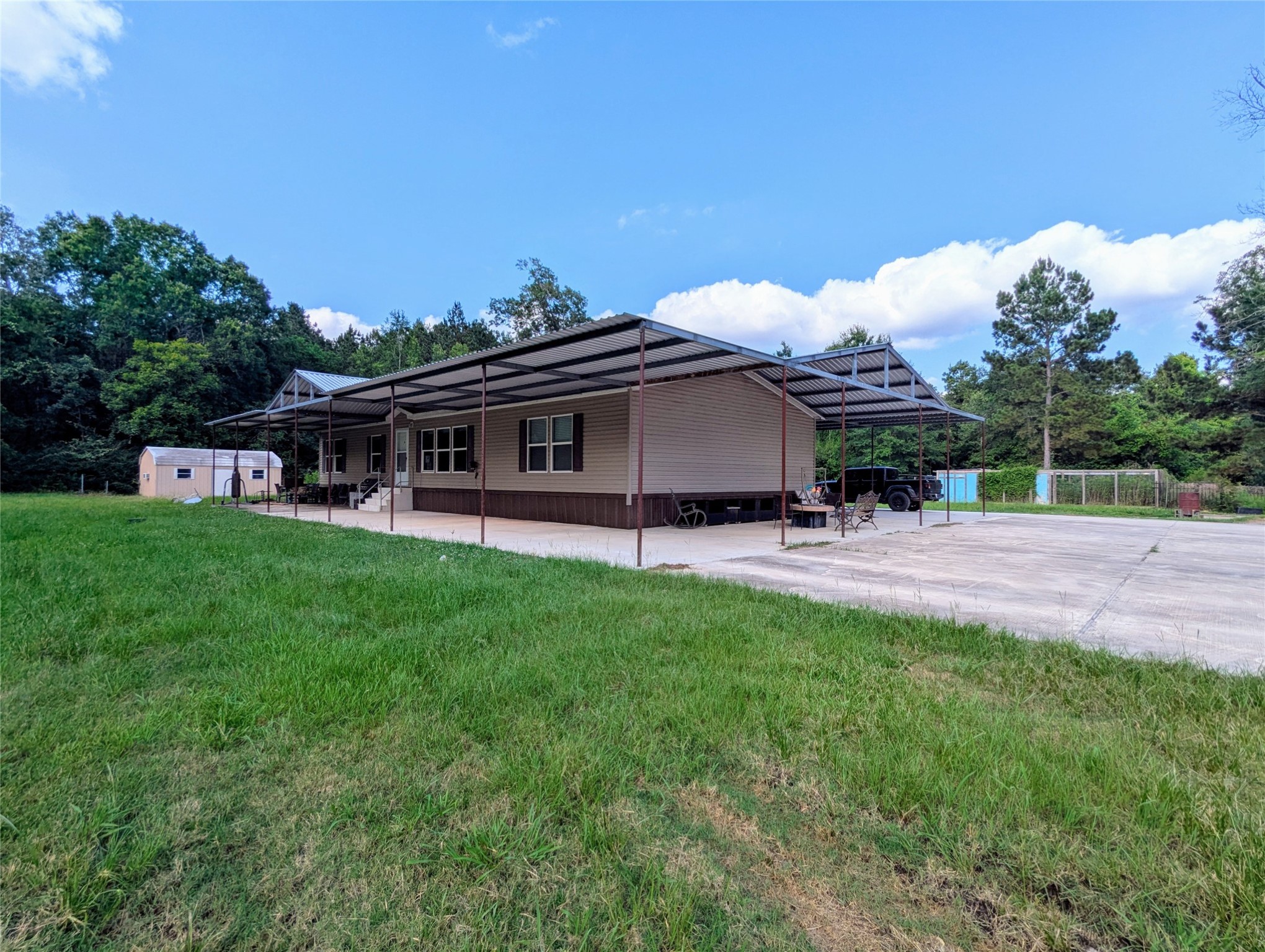 20130 Highway 146 N
