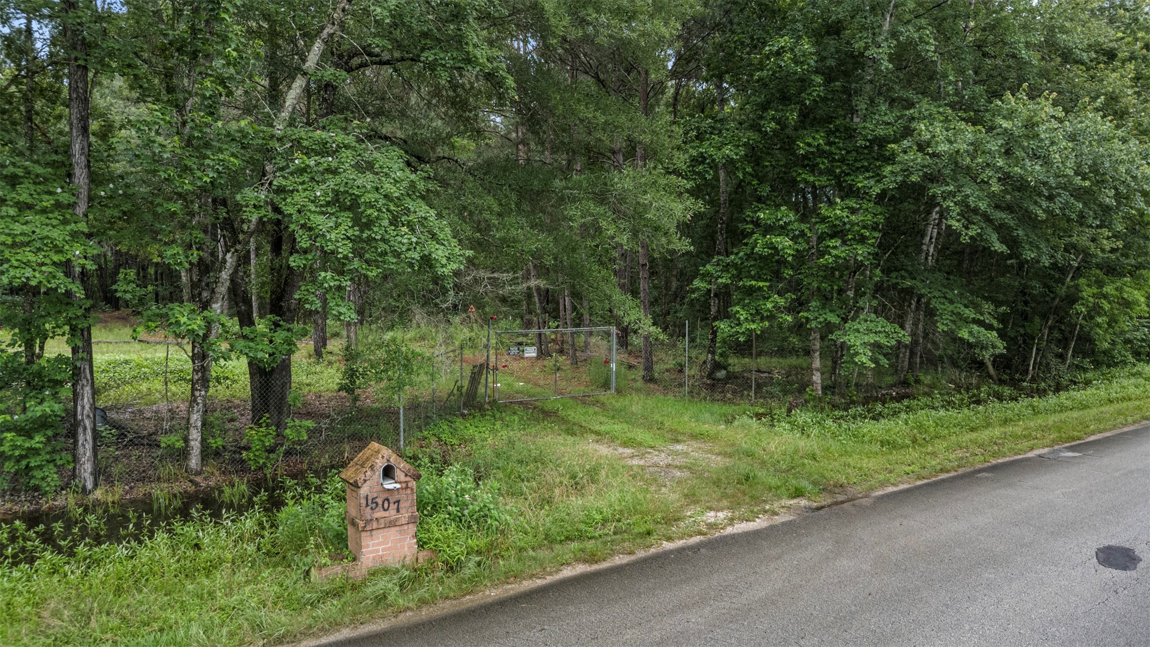 1507 County Road 3011 Property Photo 3