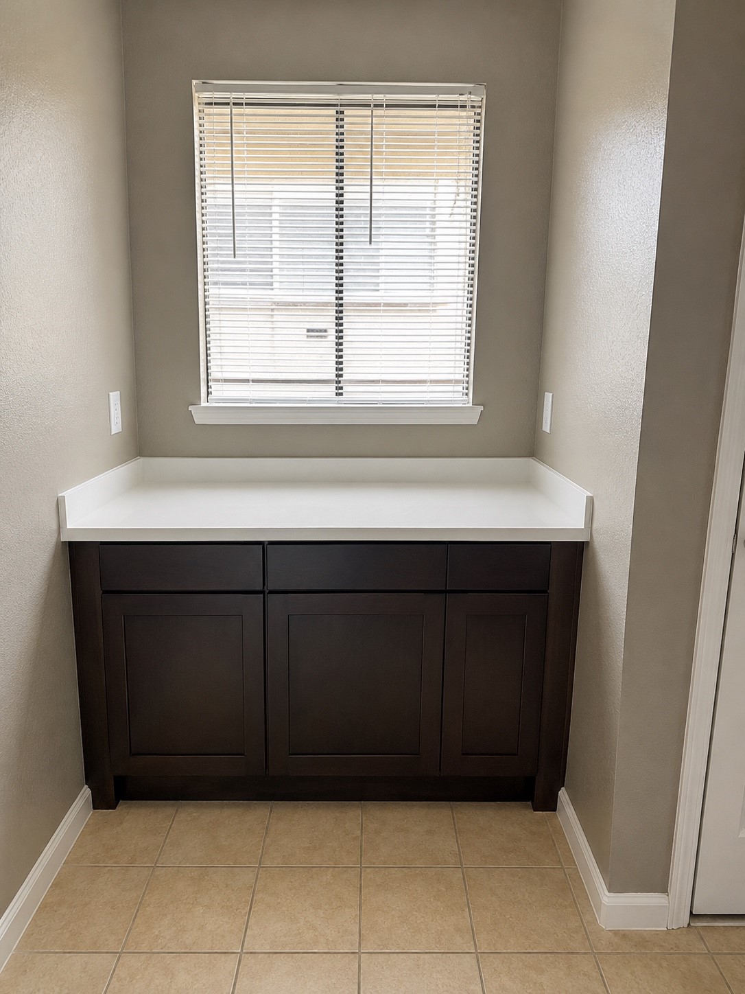 9090 S Braeswood Boulevard 48 Property Photo 8