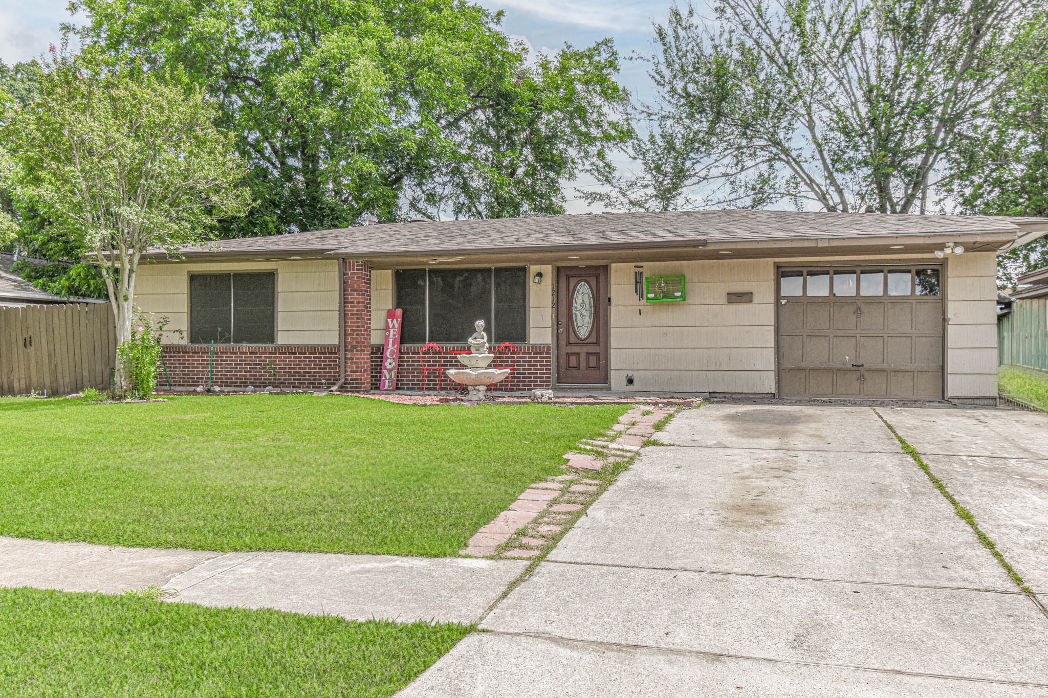 1212 Fresa Road Property Photo 1