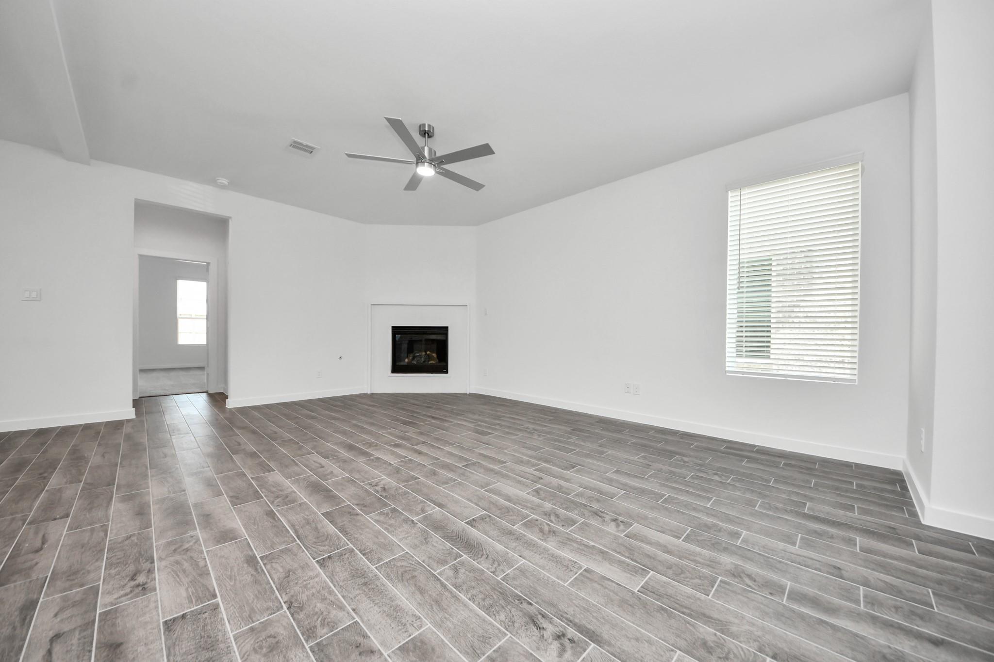 18530 Athena Flower Drive, Fresno Tx 77545 Property Photo 10
