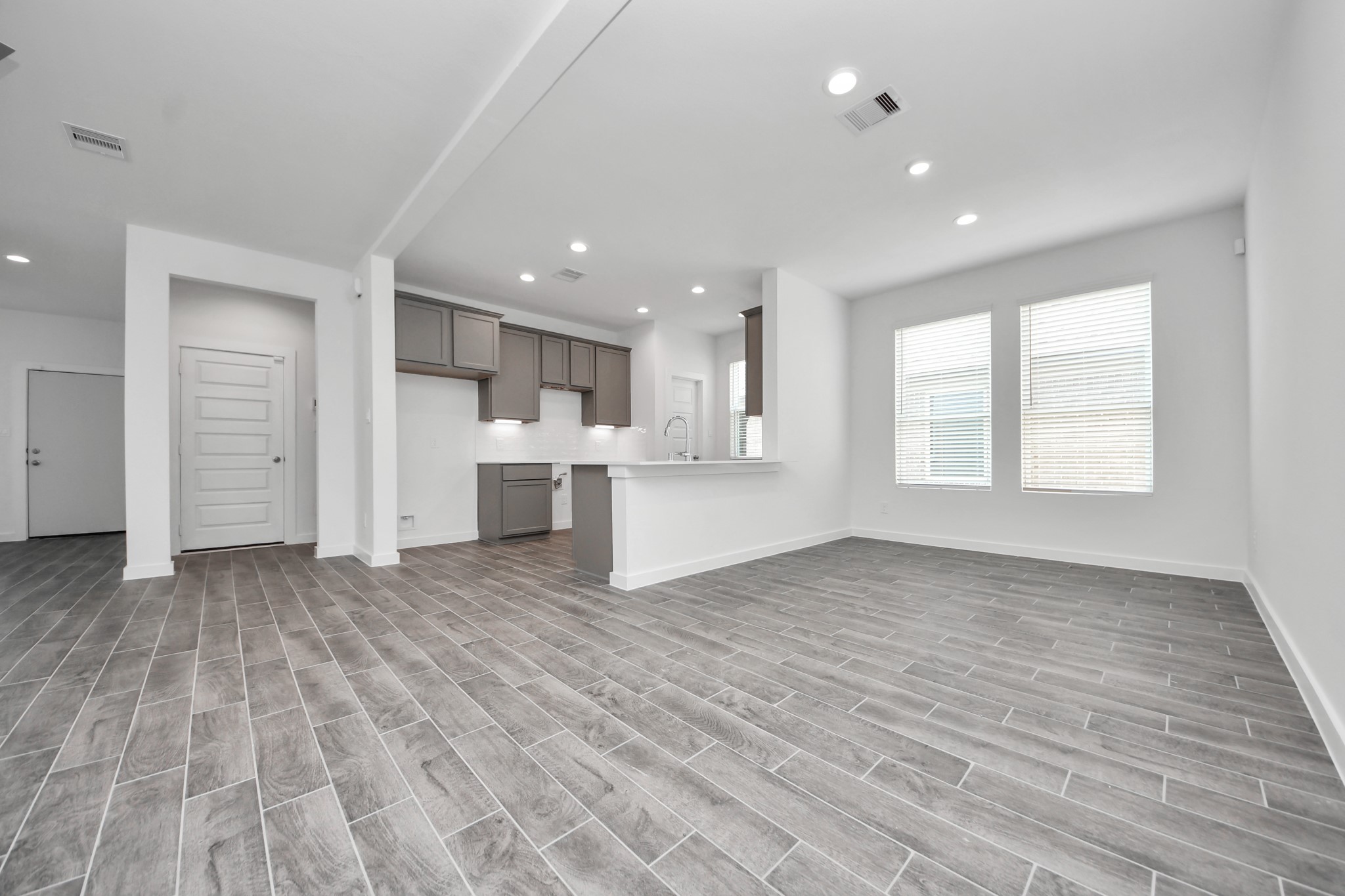 18530 Athena Flower Drive Property Photo 17