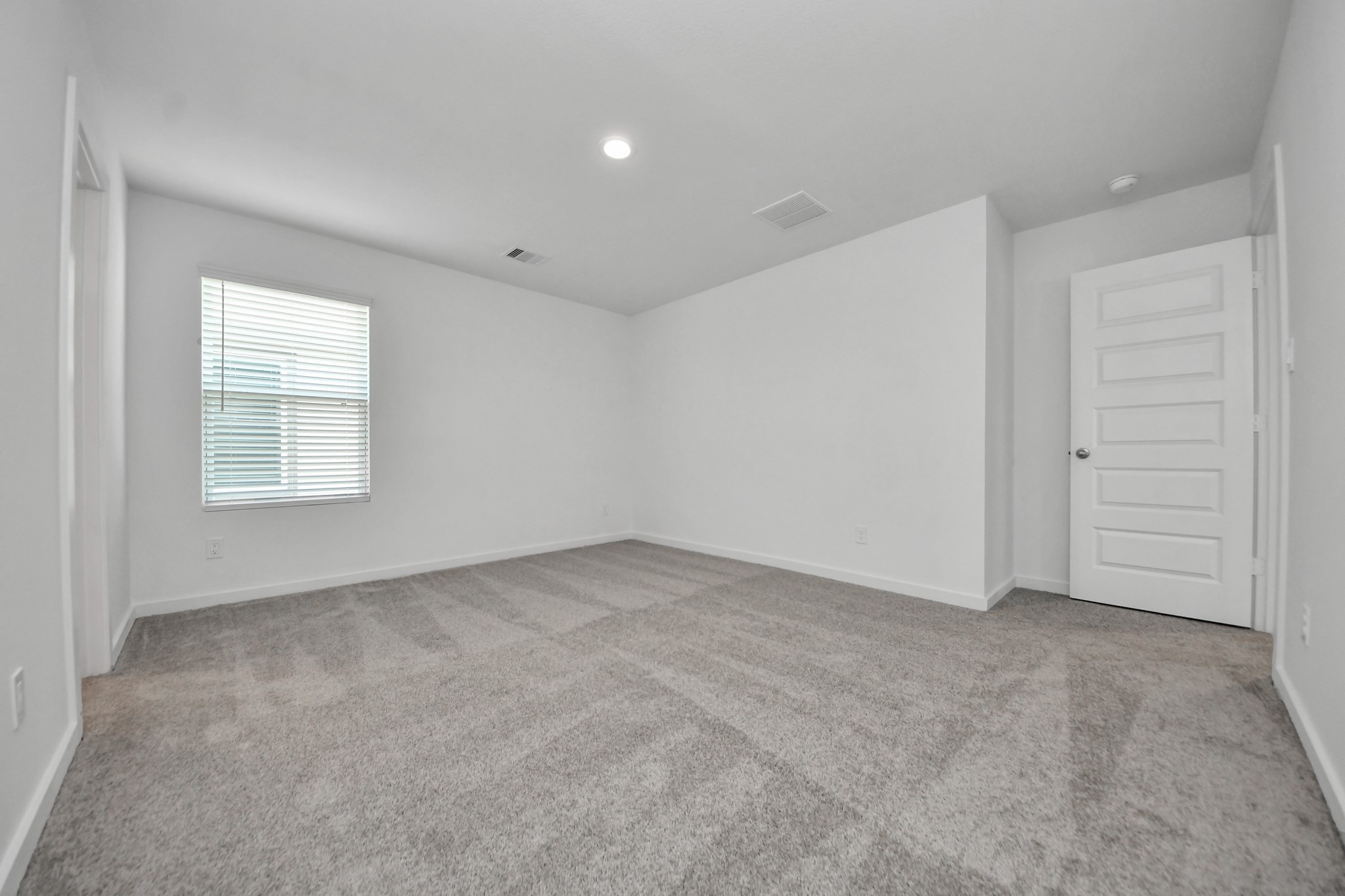 18530 Athena Flower Drive Property Photo 28