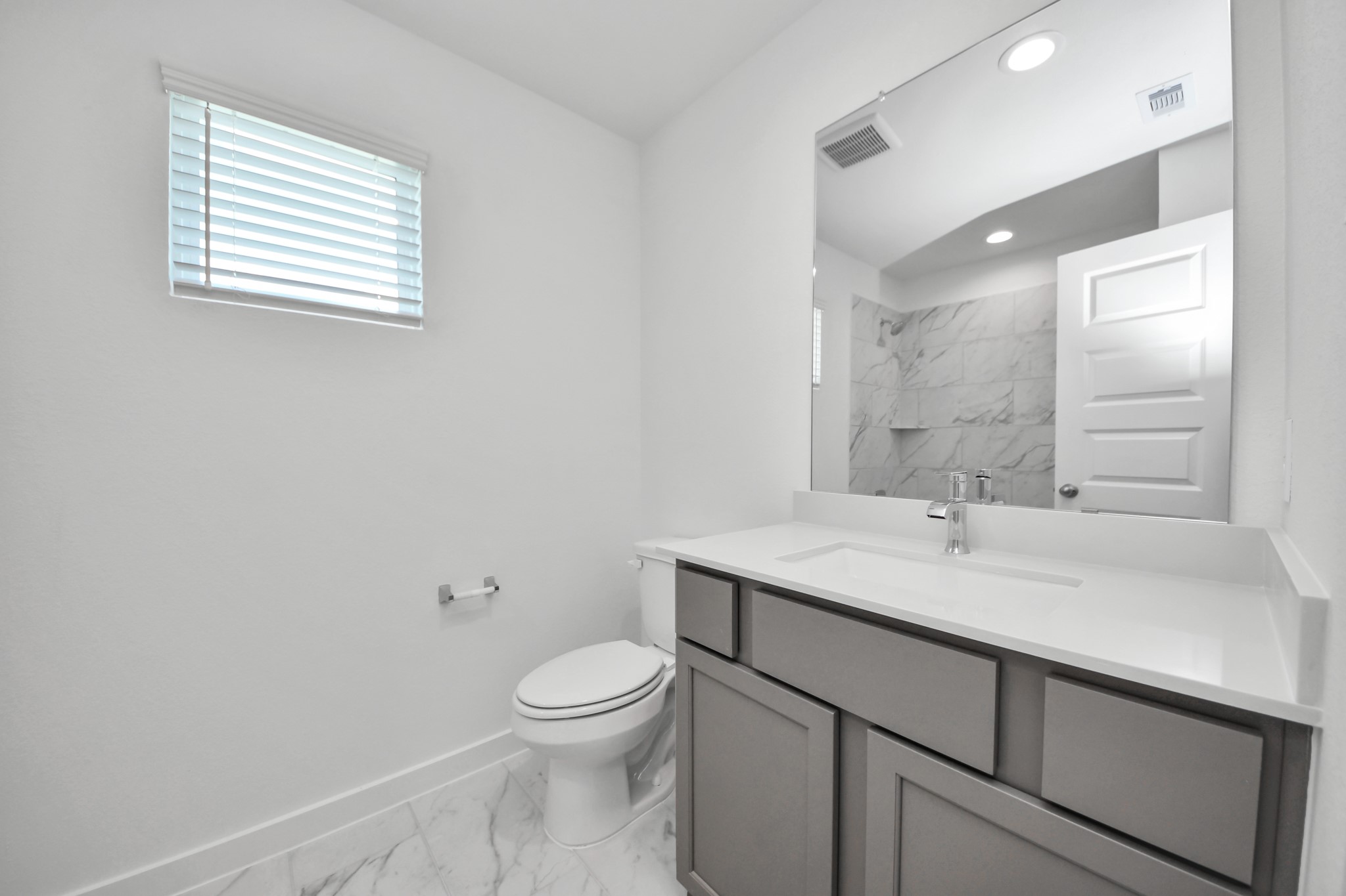 18530 Athena Flower Drive Property Photo 29