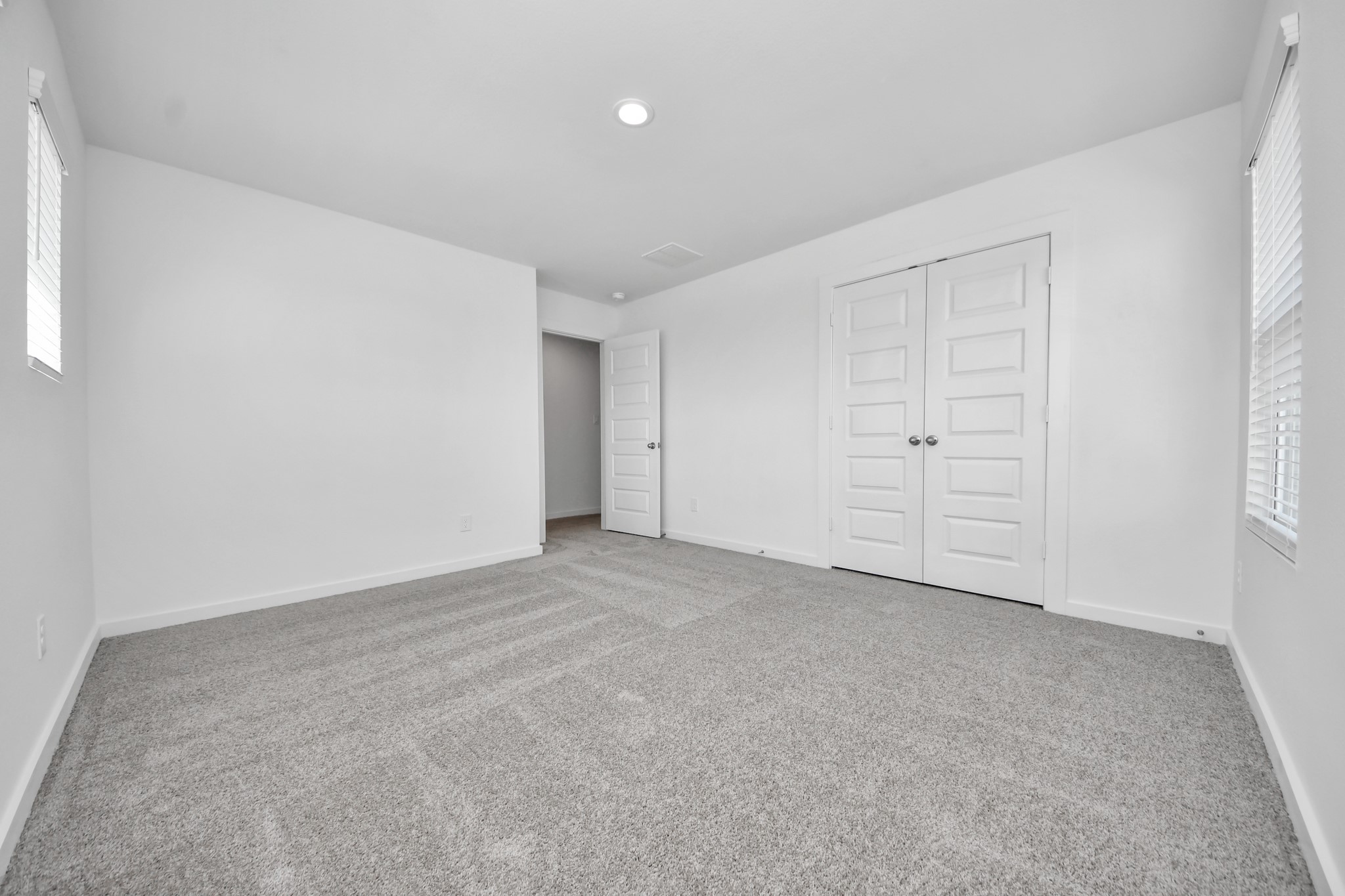 18530 Athena Flower Drive Property Photo 30