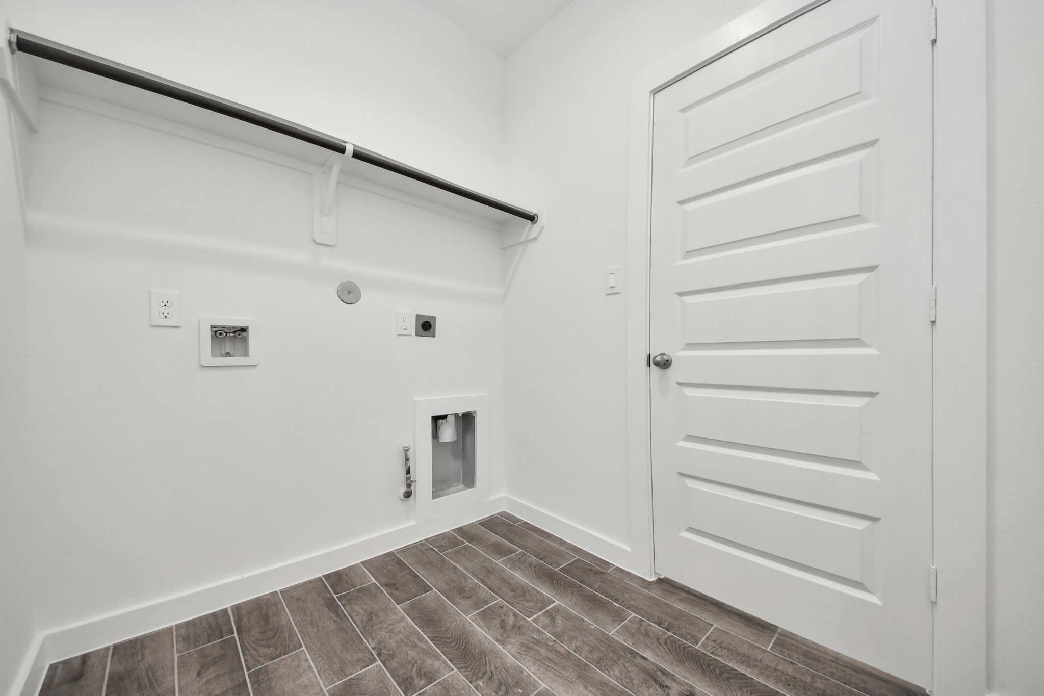 18530 Athena Flower Drive Property Photo 35