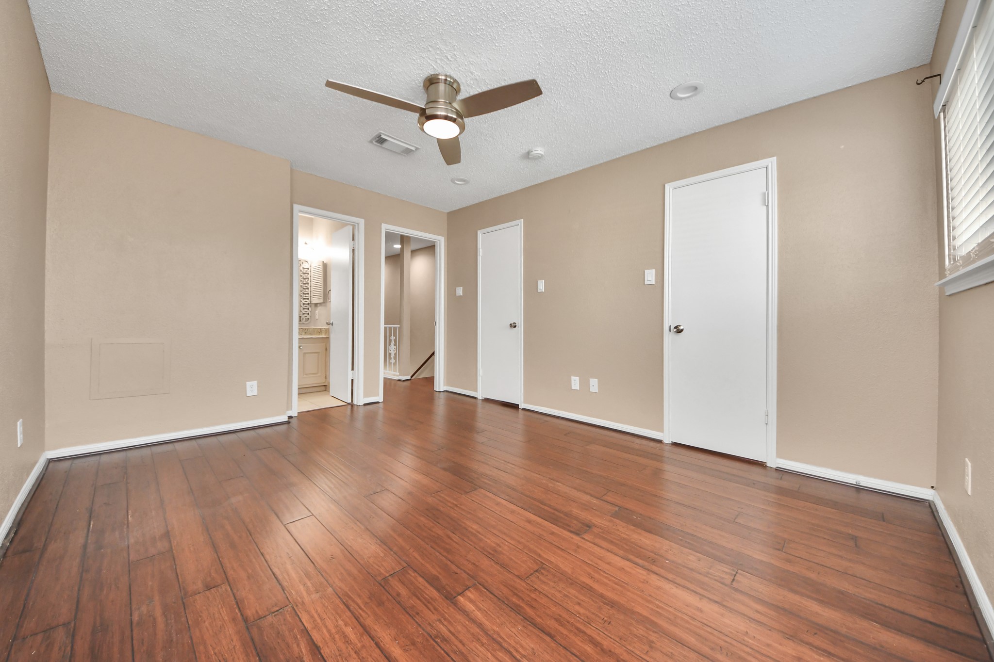 14585 Misty Meadow Lane Property Photo 24